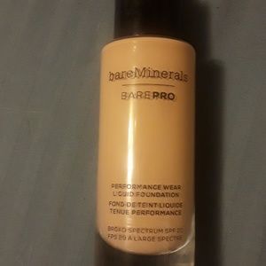 Bare minerals Bare Pro Liquid Foundation